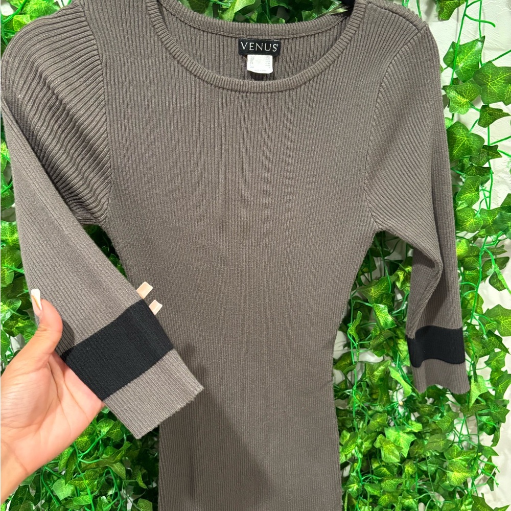 VENUS Brown Ribbed Dress